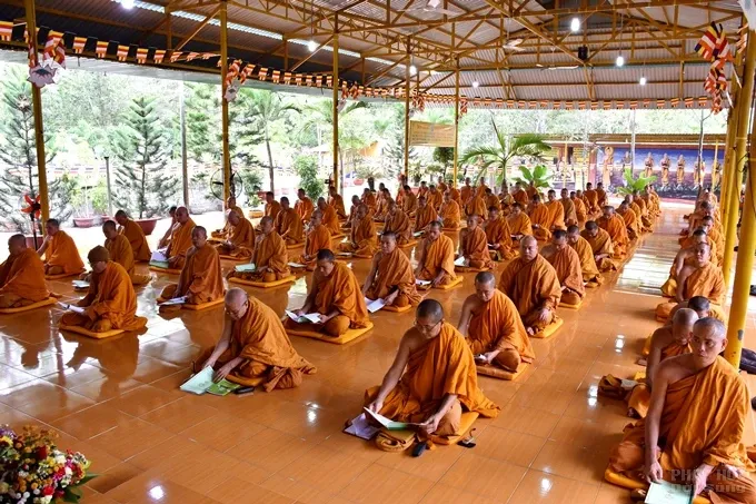 Chùm ảnh khóa tu truyền thống hệ phái Khất sĩ ngày thứ 6 6 Chùm ảnh khóa tu truyền thống hệ phái Khất sĩ ngày thứ 6 image-1731943518635