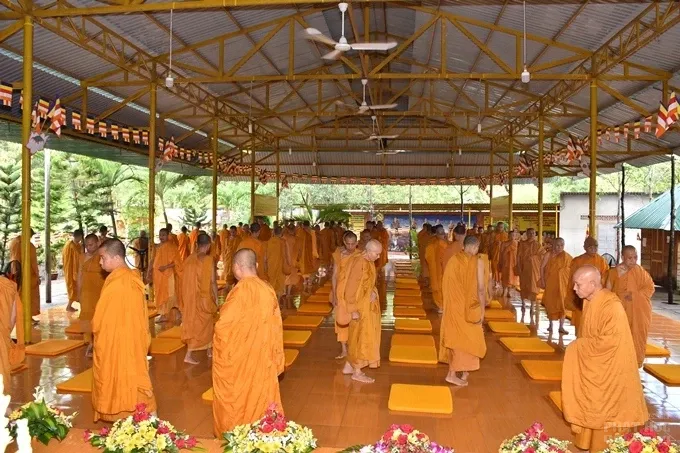 Chùm ảnh khóa tu truyền thống hệ phái Khất sĩ ngày thứ 6 19 Chùm ảnh khóa tu truyền thống hệ phái Khất sĩ ngày thứ 6 image-1731943528769