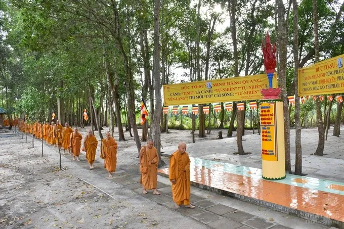 Chùm ảnh khóa tu truyền thống hệ phái Khất sĩ ngày thứ 7 23 Chùm ảnh khóa tu truyền thống hệ phái Khất sĩ ngày thứ 7 image-1731943138029