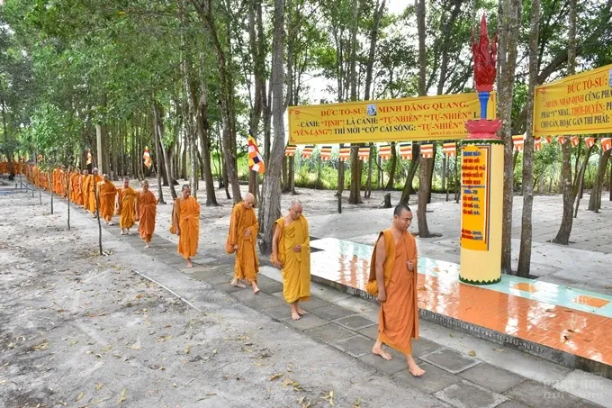 Chùm ảnh khóa tu truyền thống hệ phái Khất sĩ ngày thứ 7 24 Chùm ảnh khóa tu truyền thống hệ phái Khất sĩ ngày thứ 7 image-1731943138896