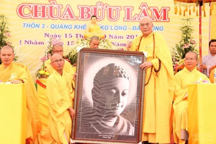 Chùm ảnh lễ bổ nhiệm trụ trì Chùa Bửu Lâm - Đăk Glong 11 Chùm ảnh lễ bổ nhiệm trụ trì Chùa Bửu Lâm - Đăk Glong image-1731919975572