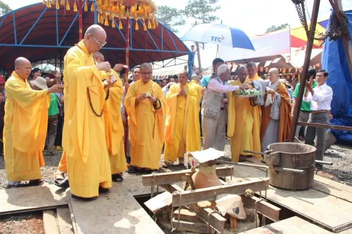 Chùm ảnh lễ bổ nhiệm trụ trì Chùa Bửu Lâm - Đăk Glong 18 Chùm ảnh lễ bổ nhiệm trụ trì Chùa Bửu Lâm - Đăk Glong image-1731919979747