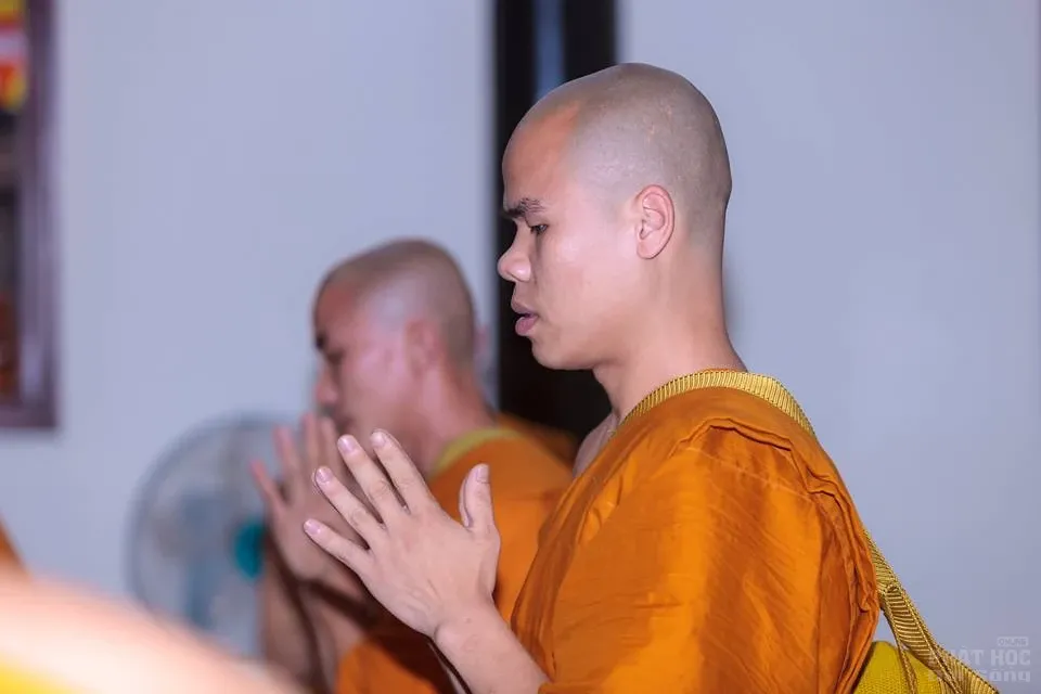 Chùm ảnh thâu nhận đệ tử xuất gia tại Chùa Huyền Không Sơn Thượng image-1732290542795