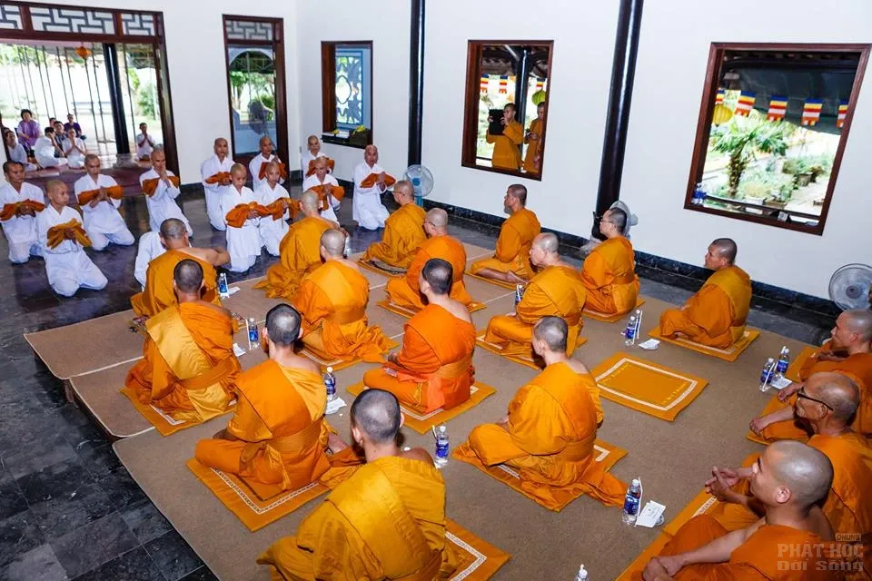 Chùm ảnh thâu nhận đệ tử xuất gia tại Chùa Huyền Không Sơn Thượng image-1732290551059