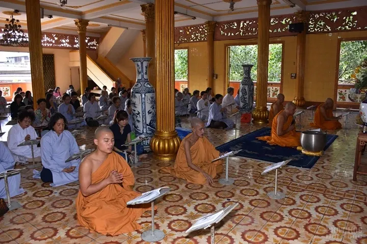 Chùm ảnh tịnh xá Lộc Uyển Q6 cúng rằm tháng giêng image-1731946156752