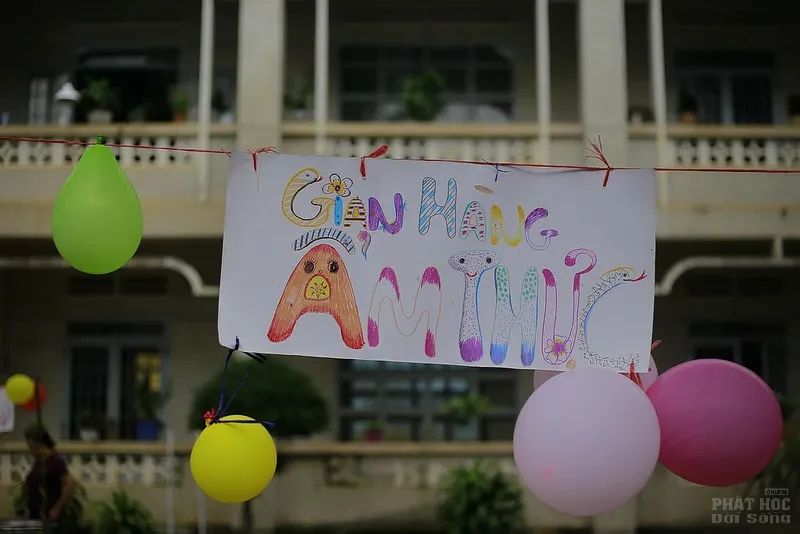 CLB Linh Sơn Thiện Nguyện tặng khuyến học mùa trung thu image-1731941386214