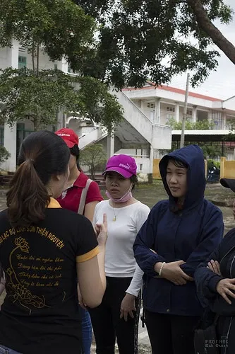 CLB Linh Sơn Thiện Nguyện tặng khuyến học mùa trung thu image-1731941390467