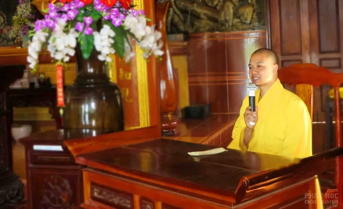 CLB Phật tử chùa Hoa Khai trong quán tâm tọa thiền tưởng nhớ Phật hoàng Trần Nhân Tông image-1731943828203