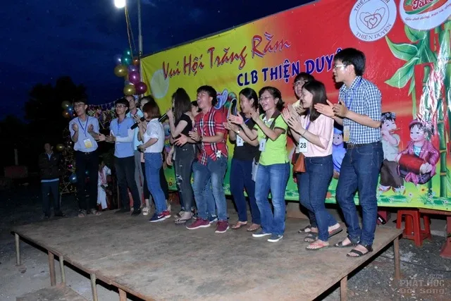 Clb Thiện Duyên tổ chức trung thu và phát quà từ thiện tại Cao Nguyên 4 Clb Thiện Duyên tổ chức trung thu và phát quà từ thiện tại Cao Nguyên image-1731940935830