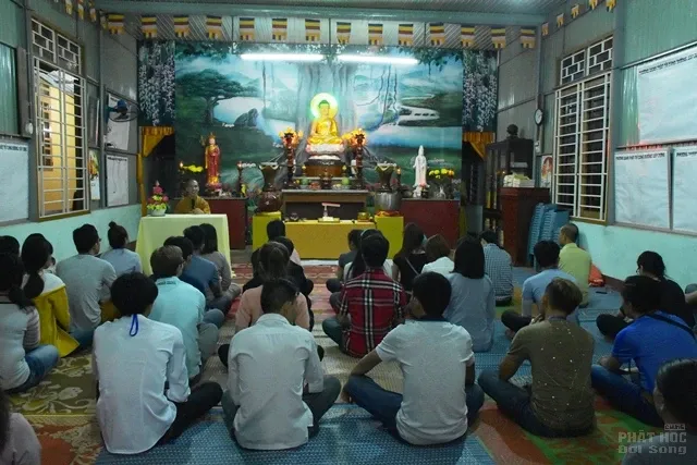 Clb Thiện Duyên tổ chức trung thu và phát quà từ thiện tại Cao Nguyên Clb Thiện Duyên tổ chức trung thu và phát quà từ thiện tại Cao Nguyên image-1731940939715