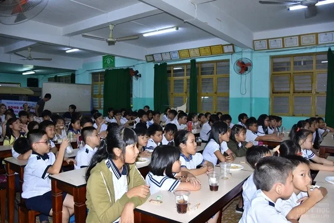 CLB Thiện Duyên tặng quà xuân tại Trà Vinh 19 CLB Thiện Duyên tặng quà xuân tại Trà Vinh image-1731943204350