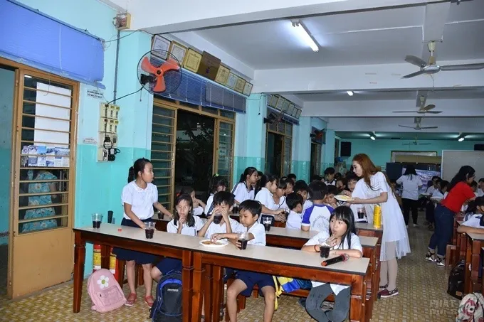 CLB Thiện Duyên tặng quà xuân tại Trà Vinh 22 CLB Thiện Duyên tặng quà xuân tại Trà Vinh image-1731943206521