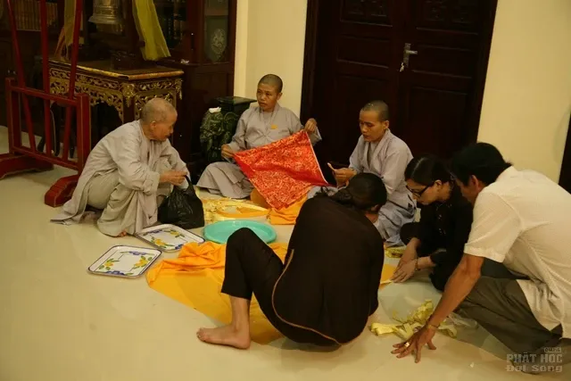 Công tác chuẩn bị Tang lễ cố HT Thích Chơn Thiện image-1731920107773