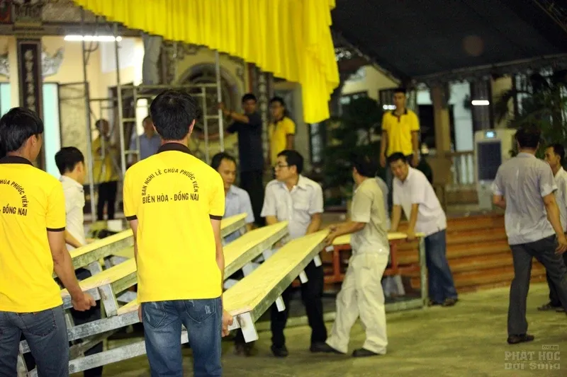 Công tác chuẩn bị tang lễ cố HT. Thích Quang Đạo 13 Công tác chuẩn bị tang lễ cố HT. Thích Quang Đạo image-1731938755223