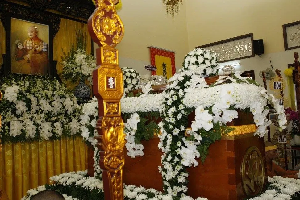 Cung tiến giác linh Hoà Thượng Thích Tắc An image-1731941803315