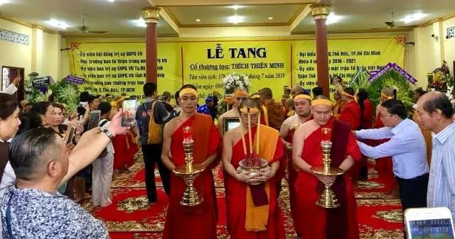 Cung tống kim quan TT.Thích Thiện Minh an táng tại Thiền viện Thiện Minh - Vĩnh Long image-1731945501446