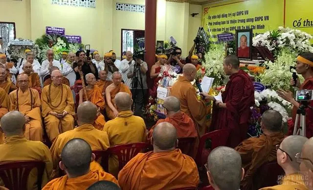 Cung tống kim quan TT.Thích Thiện Minh an táng tại Thiền viện Thiện Minh - Vĩnh Long image-1731945521673