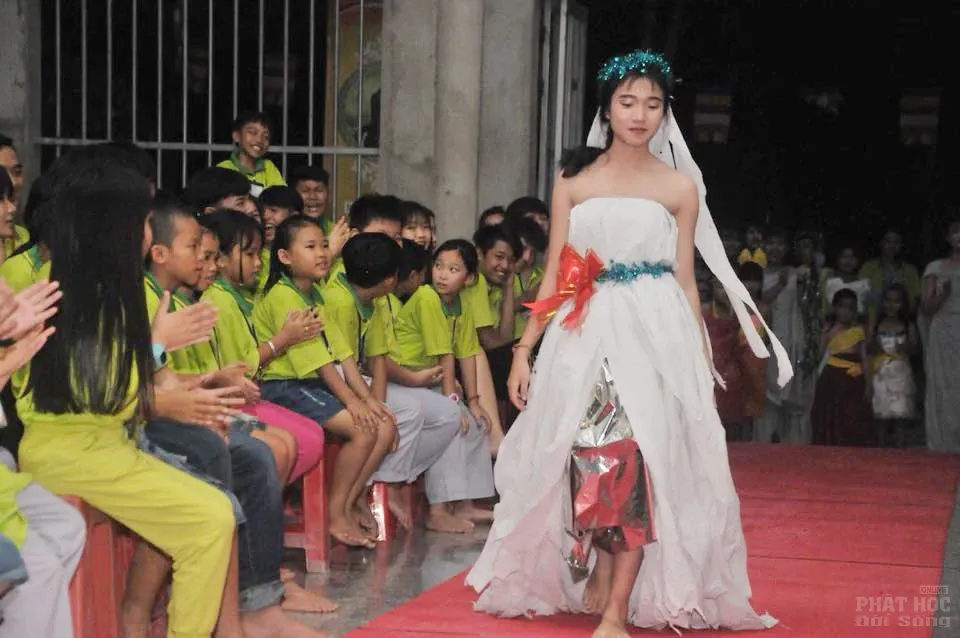 Đại đức Thích Tâm Thanh thuyết giảng tại khóa tu mùa hè chùa Thanh Cảnh 9 Đại đức Thích Tâm Thanh thuyết giảng tại khóa tu mùa hè chùa Thanh Cảnh image-1731945305047