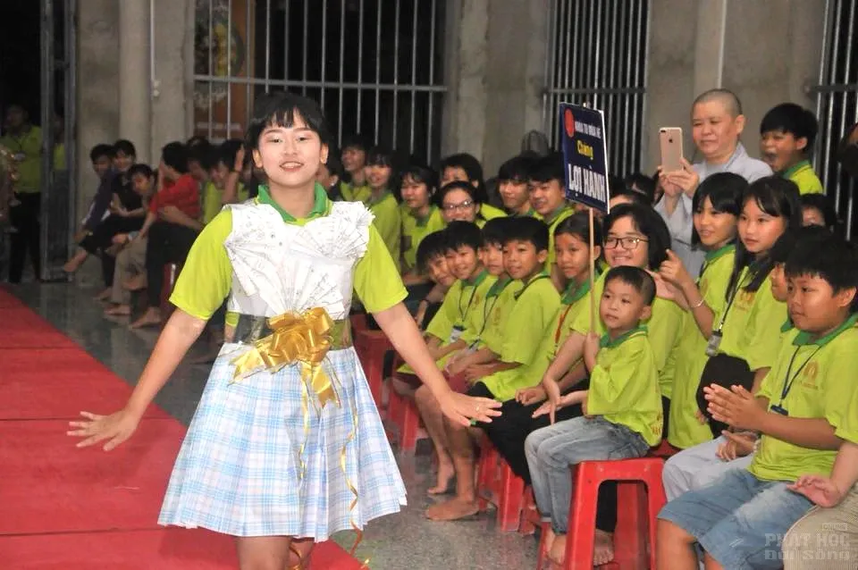 Đại đức Thích Tâm Thanh thuyết giảng tại khóa tu mùa hè chùa Thanh Cảnh 16 Đại đức Thích Tâm Thanh thuyết giảng tại khóa tu mùa hè chùa Thanh Cảnh image-1731945312025