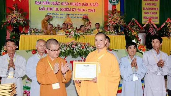 Đại hội đại biểu Phật giáo huyện Đăk Rlấp lần III nhiệm kỳ 2016-2021 8 Đại hội đại biểu Phật giáo huyện Đăk Rlấp lần III nhiệm kỳ 2016-2021 image-1731920149693