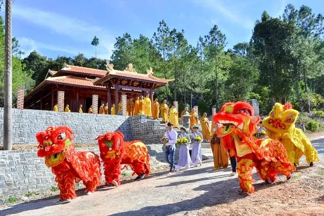 Đại lễ tưởng niệm lần thứ 709 Phật Hoàng Trần Nhân Tông tại Thiền viện Trúc Lâm Đạo Nguyên image-1731941567790