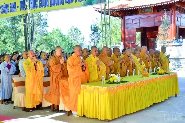 Đại lễ tưởng niệm lần thứ 709 Phật Hoàng Trần Nhân Tông tại Thiền viện Trúc Lâm Đạo Nguyên image-1731941571345