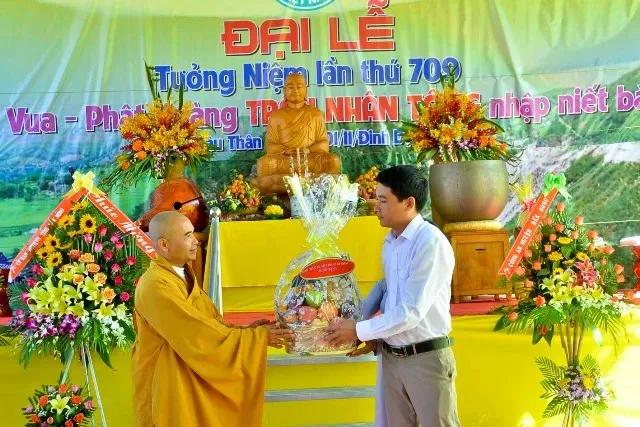 Đại lễ tưởng niệm lần thứ 709 Phật Hoàng Trần Nhân Tông tại Thiền viện Trúc Lâm Đạo Nguyên image-1731941579090