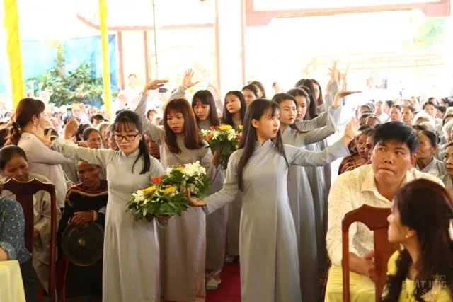 Đăk Lăk: Bổ nhiệm ĐĐ Thích Nhuận Đức trụ trì chùa Lâm Tỳ Ni 10 Đăk Lăk: Bổ nhiệm ĐĐ Thích Nhuận Đức trụ trì chùa Lâm Tỳ Ni image-1731938811573