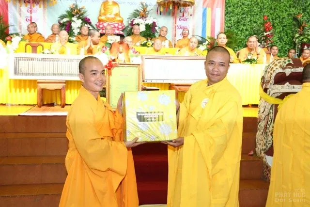 Đăk Lăk: Bổ nhiệm ĐĐ Thích Nhuận Đức trụ trì chùa Lâm Tỳ Ni 29 Đăk Lăk: Bổ nhiệm ĐĐ Thích Nhuận Đức trụ trì chùa Lâm Tỳ Ni image-1731938830715