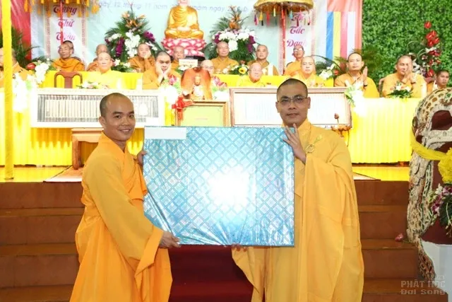 Đăk Lăk: Bổ nhiệm ĐĐ Thích Nhuận Đức trụ trì chùa Lâm Tỳ Ni 32 Đăk Lăk: Bổ nhiệm ĐĐ Thích Nhuận Đức trụ trì chùa Lâm Tỳ Ni image-1731938832768