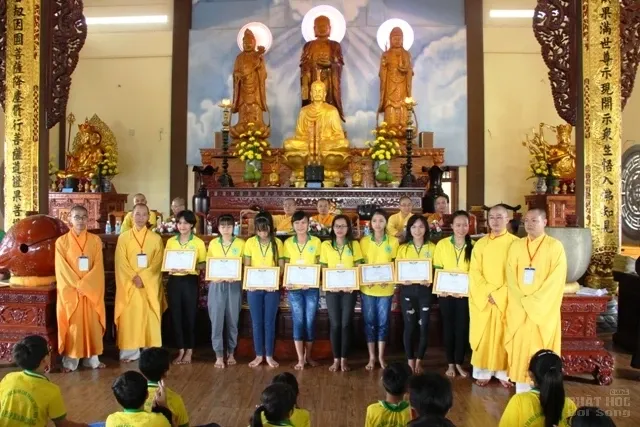 Đăk Nông: Bế mạc khóa tu mùa hè tại Chùa Pháp Hoa 2017 Đăk Nông: Bế mạc khóa tu mùa hè tại Chùa Pháp Hoa 2017 image-1731935625726