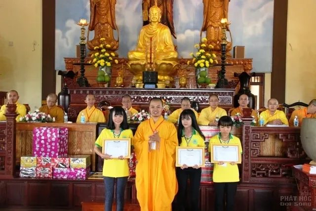 Đăk Nông: Bế mạc khóa tu mùa hè tại Chùa Pháp Hoa 2017 Đăk Nông: Bế mạc khóa tu mùa hè tại Chùa Pháp Hoa 2017 image-1731935626467