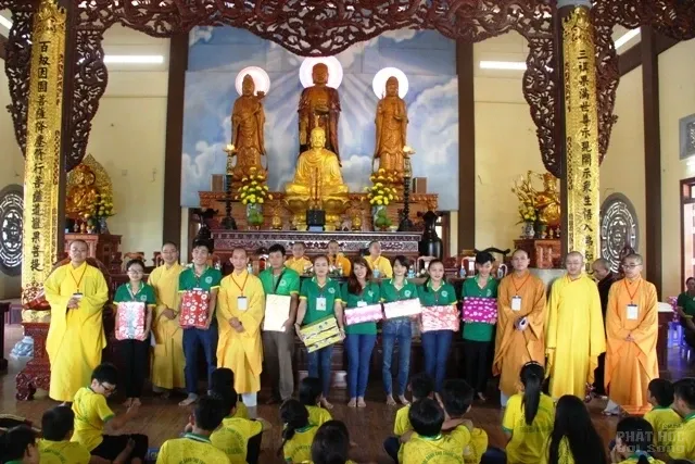 Đăk Nông: Bế mạc khóa tu mùa hè tại Chùa Pháp Hoa 2017 3 Đăk Nông: Bế mạc khóa tu mùa hè tại Chùa Pháp Hoa 2017 image-1731935630019