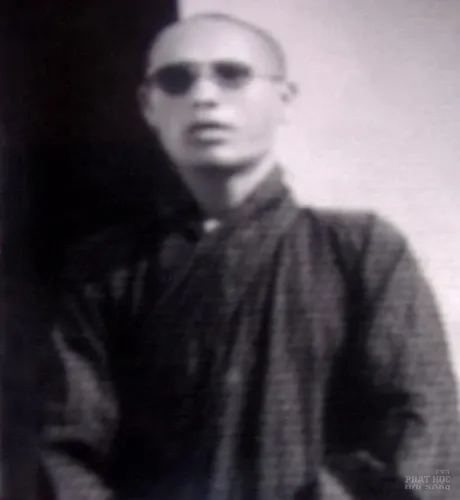 Đăk Nông: Húy kỵ lần thứ 53 cố TT Thích Thông Tịnh - đặt đá xây dựng nhà Tổ chùa Hoa Khai image-1731936797588