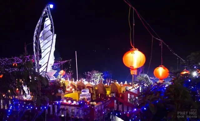 Đăk Nông: Lễ hội Quán Âm, buffet chay chùa Liên Hoa image-1731934777804