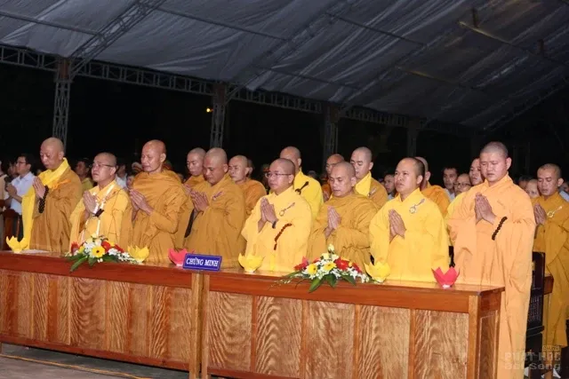 Đắk Nông: Lễ tưởng niệm cầu siêu nhân ngày an toàn giao thông năm 2017 image-1732287786370