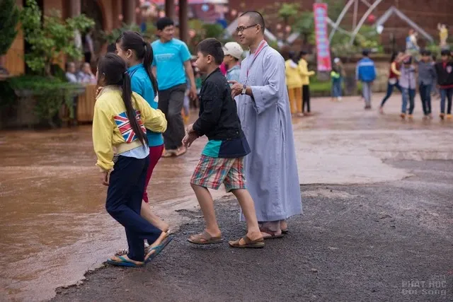 Đăk Nông: Ngày đầu khóa tu mùa hè 2016 chùa Hoa Khai 16 Đăk Nông: Ngày đầu khóa tu mùa hè 2016 chùa Hoa Khai image-1731748514871