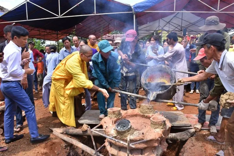 Đăk Nông: Niệm Phật đường Phước Quang đúc tượng bằng đồng image-1731944801335