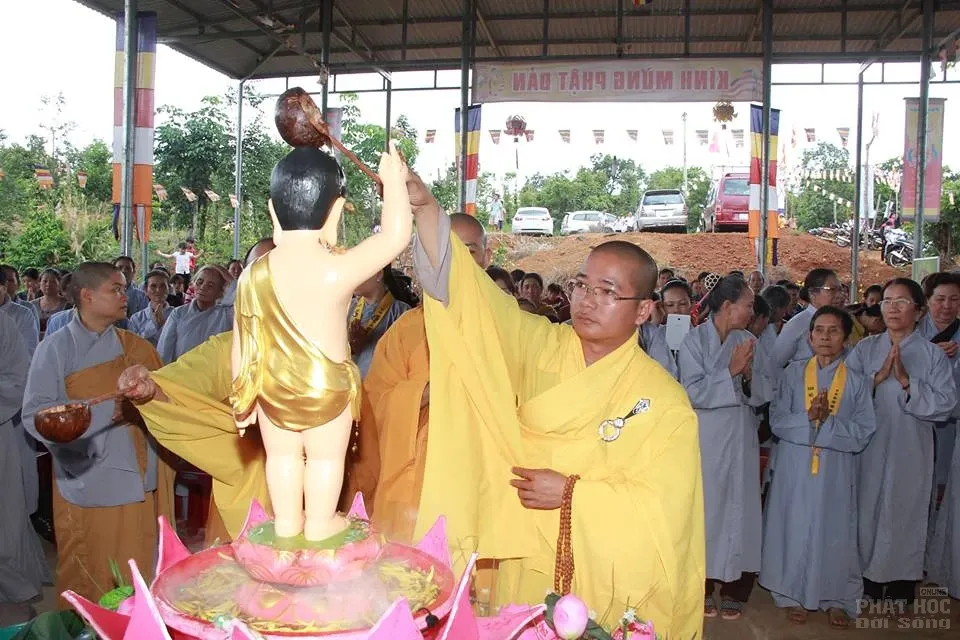 Đăk Rlấp: Chùa Trúc Lâm mùa Phật đản 3 Đăk Rlấp: Chùa Trúc Lâm mùa Phật đản image-1731747198116