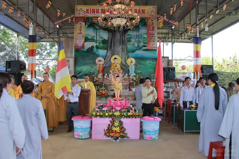 Đăk Rlấp: Chùa Trúc Lâm mùa Phật đản image-1731747202997