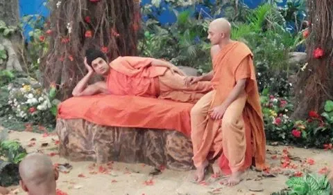 Diễn viên Mayank Arora trong vai A Nan phim Đức Phật image-1732291828040
