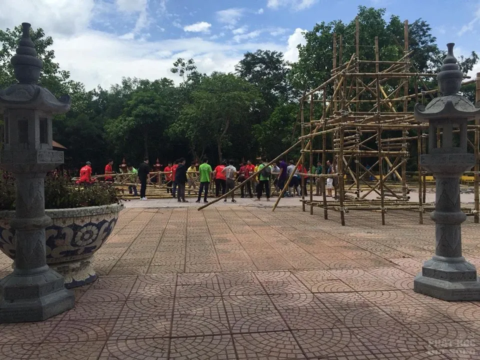 Đợi chờ từ một hội trại image-1731943176989