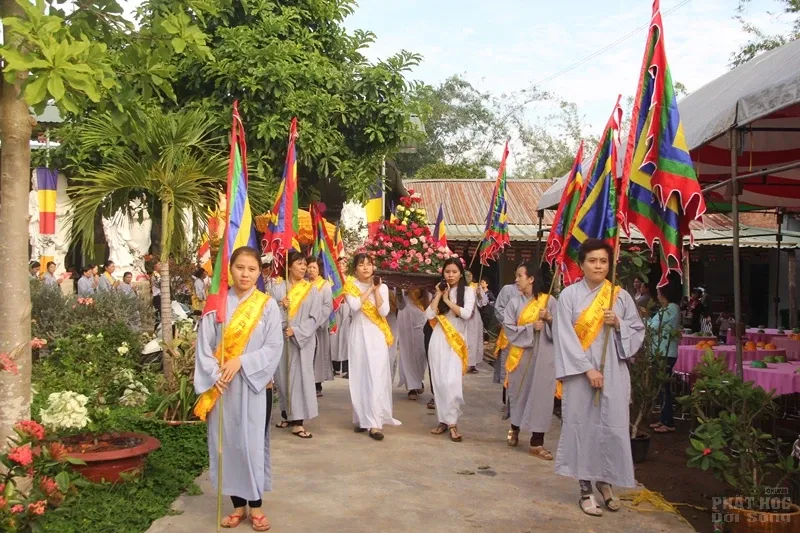 Đồng Nai: Chùa Phước Lộc rước Lễ Phật đản image-1731943564785