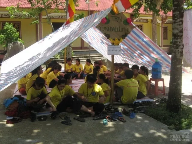 Đồng Nai: Hội trại tuổi trẻ Phật Giáo Định Quán 13 Đồng Nai: Hội trại tuổi trẻ Phật Giáo Định Quán image-1731920468081