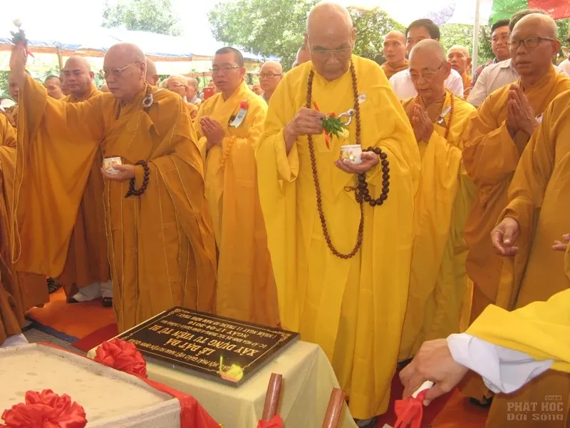 Đồng Nai: Lễ đặt đá xây dựng Tu viện Từ Bi 12 Đồng Nai: Lễ đặt đá xây dựng Tu viện Từ Bi image-1732290400150