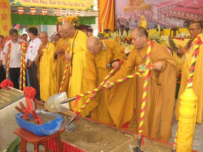 Đồng Nai: Lễ đặt đá xây dựng Tu viện Từ Bi 13 Đồng Nai: Lễ đặt đá xây dựng Tu viện Từ Bi image-1732290401218