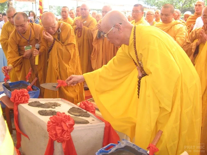 Đồng Nai: Lễ đặt đá xây dựng Tu viện Từ Bi 14 Đồng Nai: Lễ đặt đá xây dựng Tu viện Từ Bi image-1732290402309