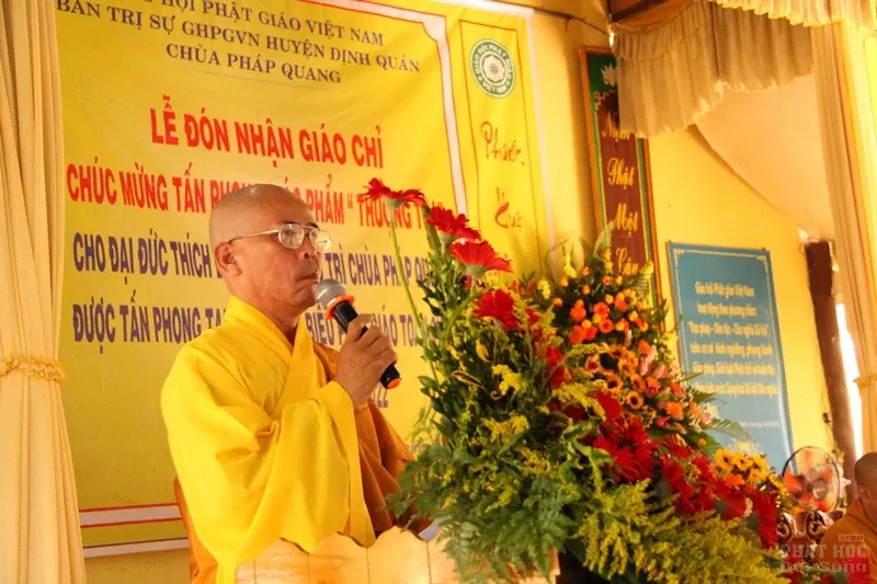 Đồng Nai: Lễ đón nhận giáo chỉ Thượng tọa cho Đại đức Thích Đồng Ngạn image-1731946099543