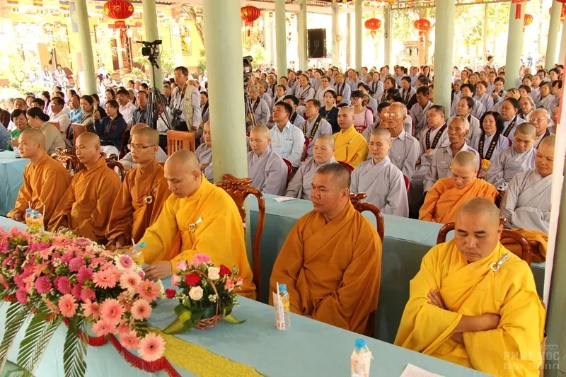 Đồng Nai: Lễ đón nhận giáo chỉ Thượng tọa cho Đại đức Thích Đồng Ngạn image-1731946101512