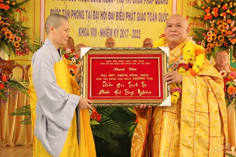 Đồng Nai: Lễ đón nhận giáo chỉ Thượng tọa cho Đại đức Thích Đồng Ngạn image-1731946115103